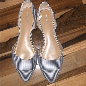 Women’s pin stripe flats